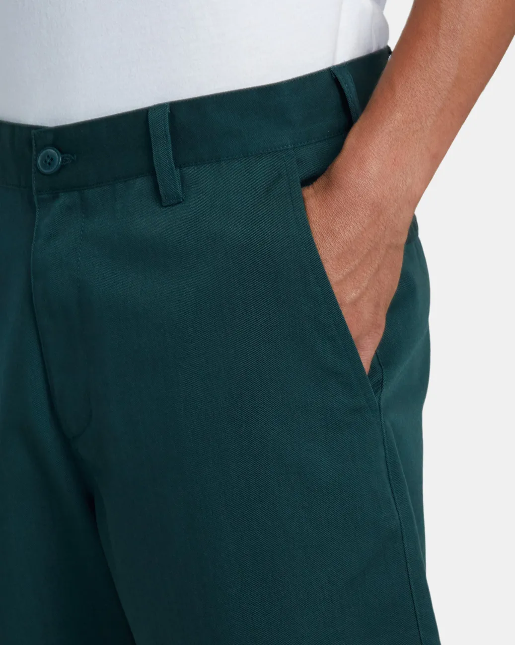 RVCA Shorts / Hybrids>AMERICANA 22" SHORTS