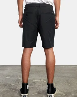 RVCA Shorts / Hybrids>BACK IN HYBRID 19" SHORTS