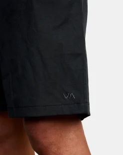 RVCA Shorts / Hybrids><noscript><img width=
