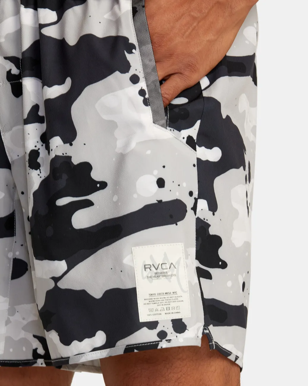 RVCA Athletic Shorts|Athletic Shorts>BEDWIN X STASH YOGGER STRETCH 17" ELASTIC WAIST SHORTS