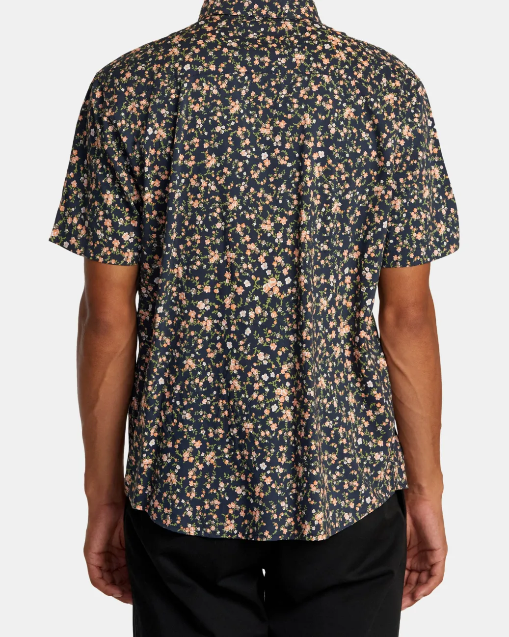 RVCA Shirts / Flannels>BOTANICAL SHORT SLEEVE SHIRT