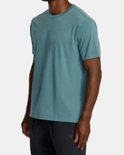 RVCA Workout Shirts|Tees / Tanks><noscript><img width=