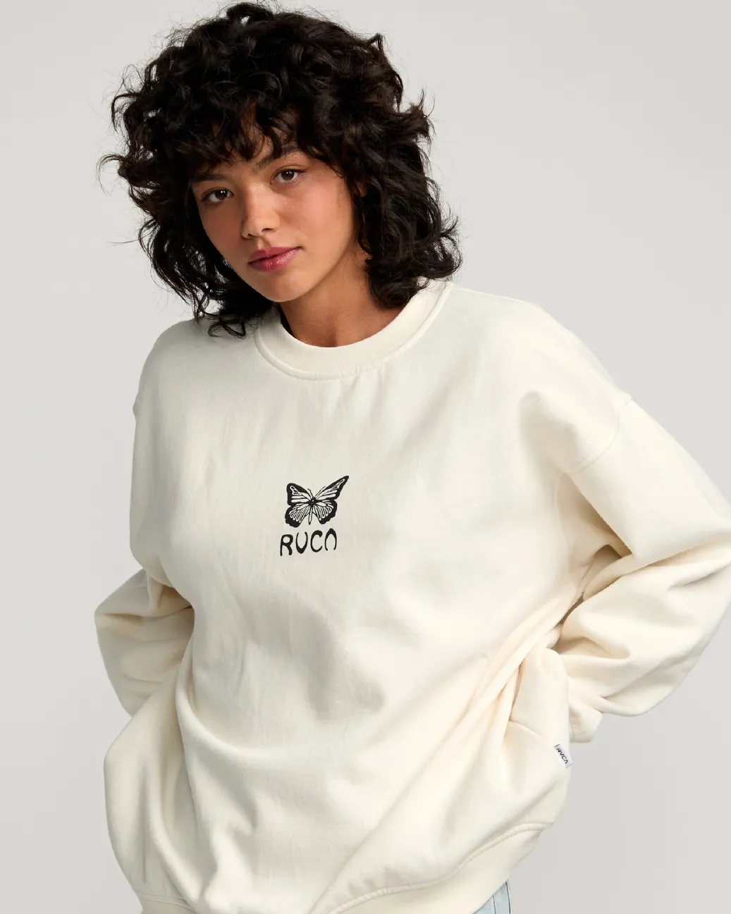 Women RVCA Hoodies / Fleece>BUTTERFLY BAGGIE CREW SWEATSHIRT