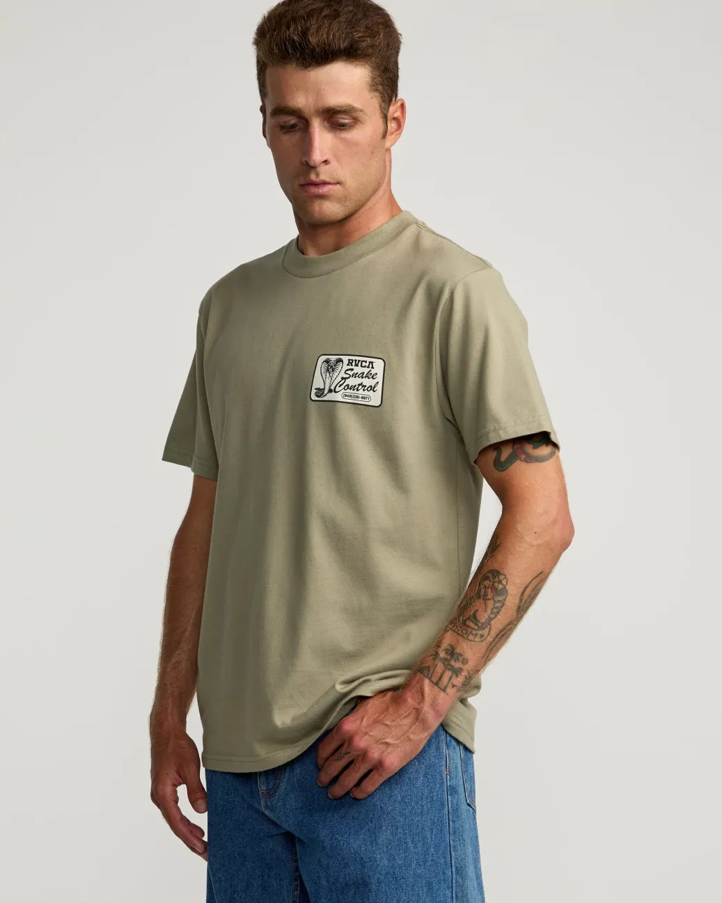 RVCA Tees / Tanks>COBRA SERVICES TEE