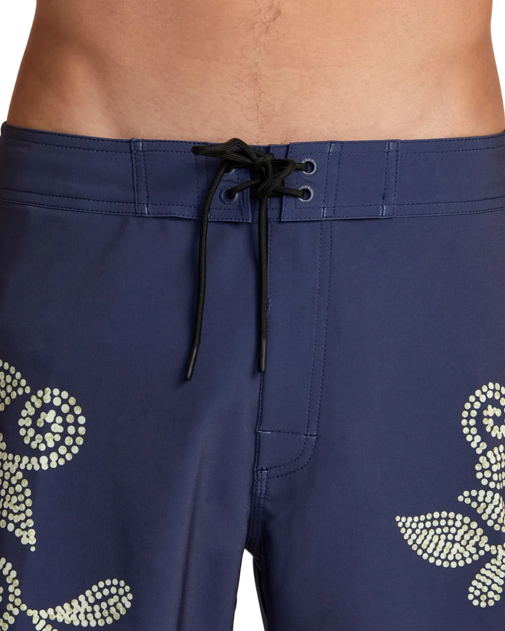 RVCA 16"-17" Outseam>DISPLACED TRUNK 16" BOARDSHORTS