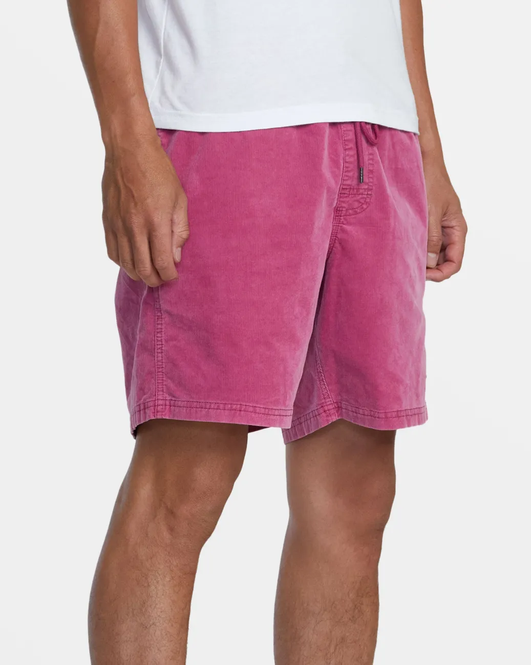 RVCA Shorts / Hybrids>ESCAPE 17" ELASTIC WAIST CORDUROY SHORTS