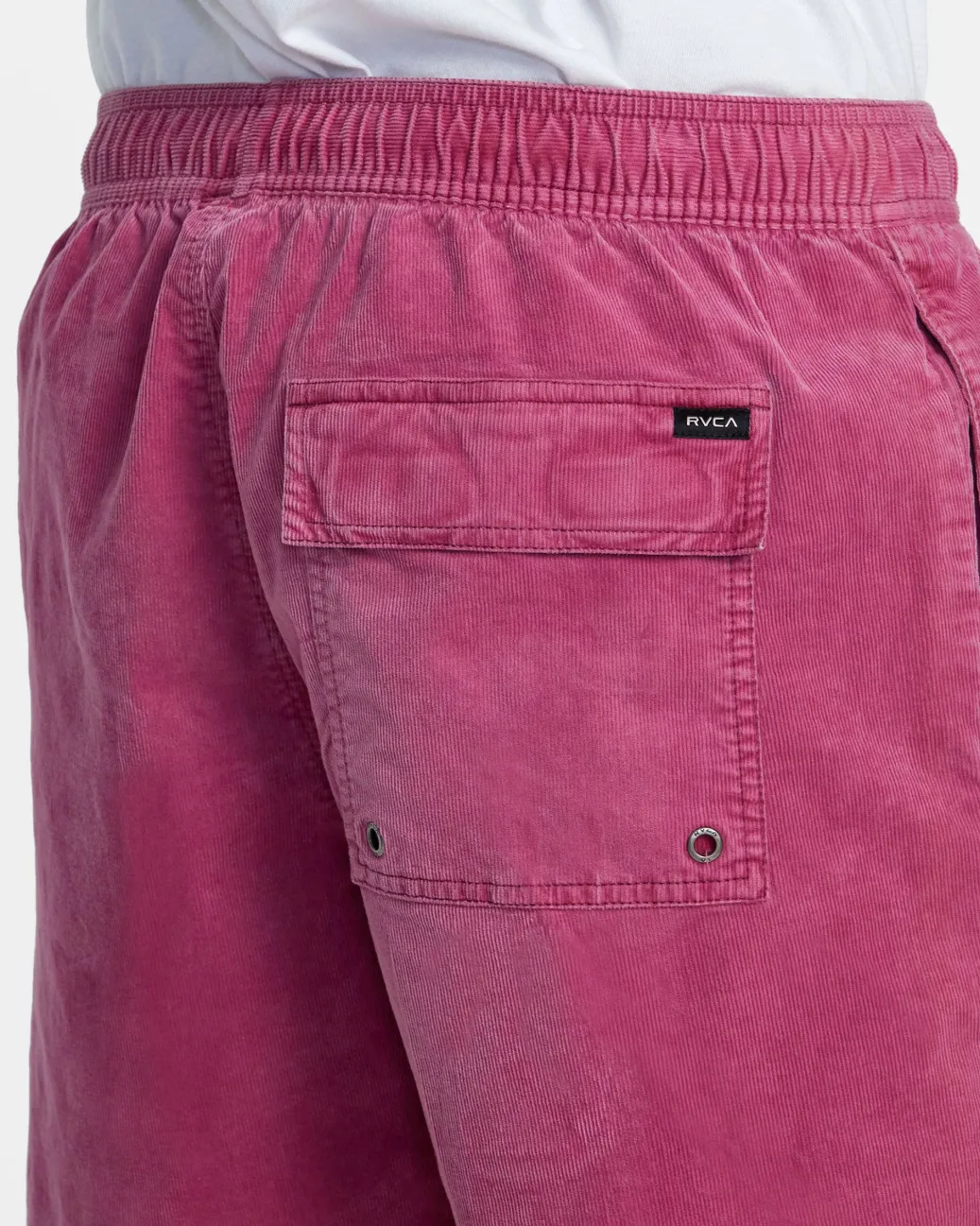 RVCA Shorts / Hybrids>ESCAPE 17" ELASTIC WAIST CORDUROY SHORTS