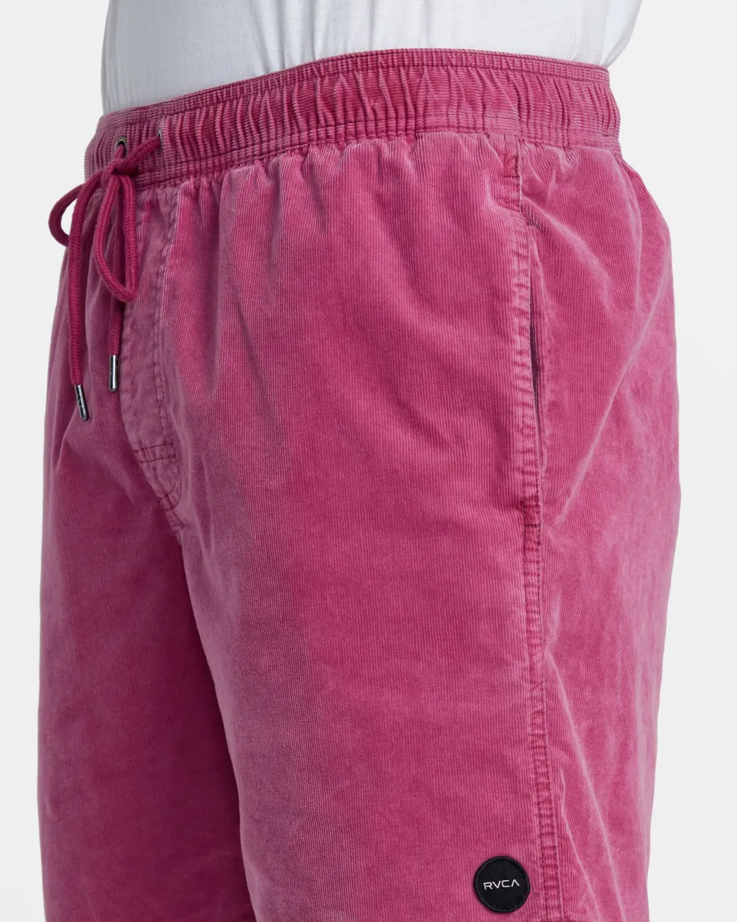 RVCA Shorts / Hybrids>ESCAPE 17" ELASTIC WAIST CORDUROY SHORTS