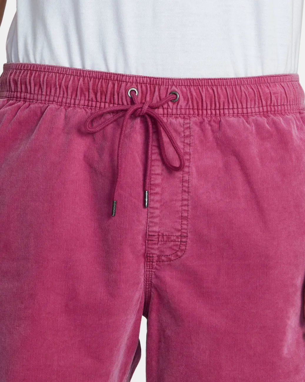RVCA Shorts / Hybrids>ESCAPE 17" ELASTIC WAIST CORDUROY SHORTS