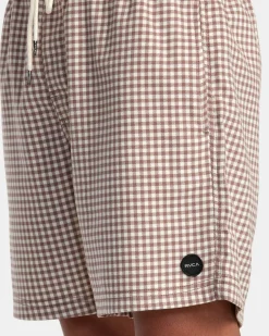 RVCA Shorts / Hybrids><noscript><img width=