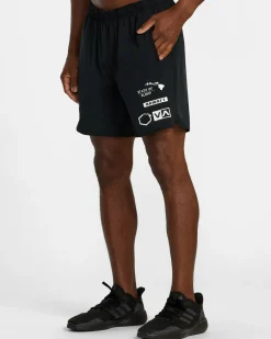 RVCA Shorts / Hybrids><noscript><img width=