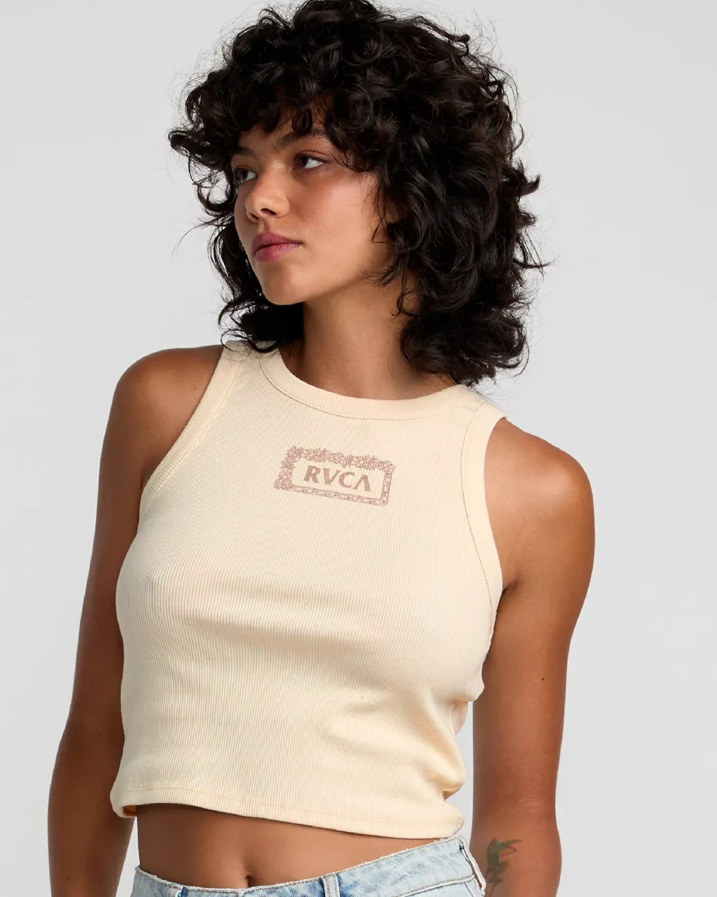 Women RVCA Tees / Tanks>ISLAND LEI CROPPED TANK TOP