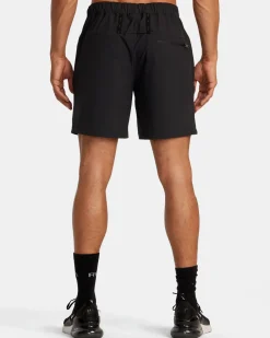 RVCA Shorts / Hybrids>OUTSIDER 17" SHORTS
