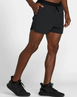 RVCA Shorts / Hybrids><noscript><img width=