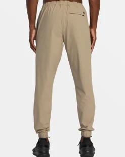RVCA Workout Pants>SPECTRUM TECH SLIM FIT PANTS