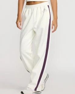 Women RVCA Workout Leggings / Joggers|Pants><noscript><img width=