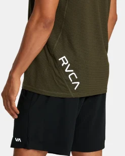 RVCA Workout Shirts|Tees / Tanks><noscript><img width=