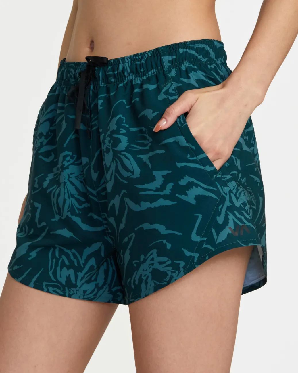 Women RVCA Compression Clothing|Athletic Shorts>VA ESSENTIAL YOGGER 12" SPORT SHORTS