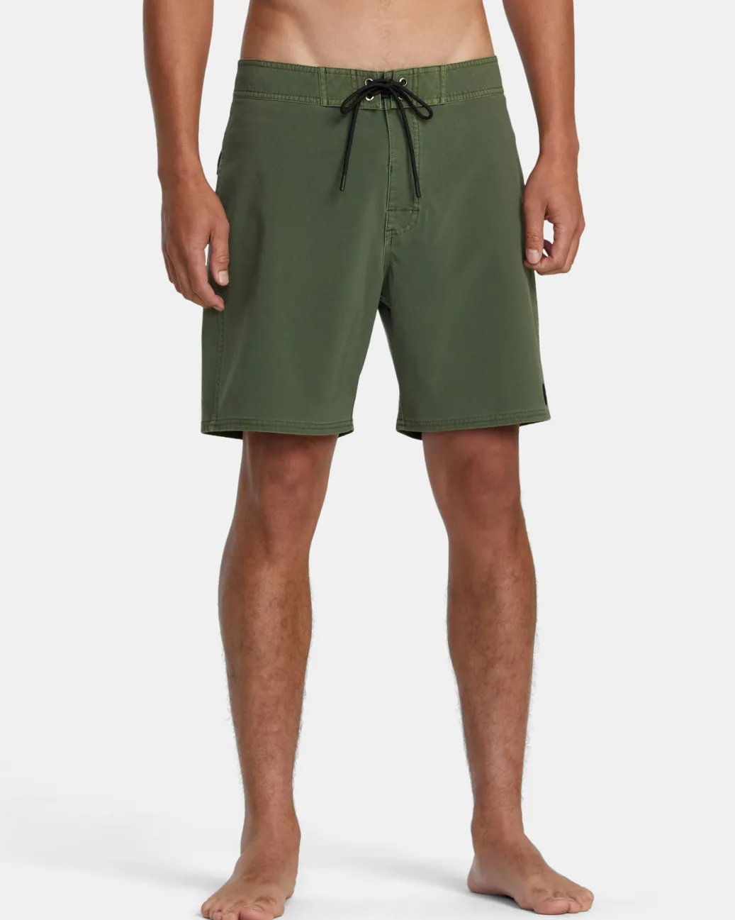 RVCA 18"-19" Outseam>VA PIGMENT 18" BOARDSHORTS