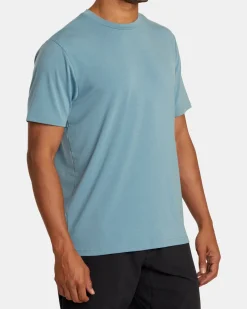 RVCA Workout Shirts|Tees / Tanks><noscript><img width=