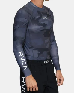 RVCA Compression Clothing><noscript><img width=