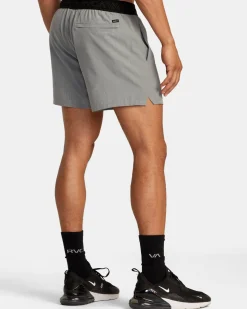 RVCA Compression Clothing|Athletic Shorts><noscript><img width=