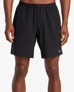 RVCA Shorts / Hybrids>YOGGER PLUS 18" SHORTS