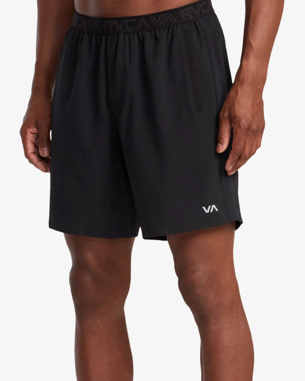 RVCA Shorts / Hybrids>YOGGER PLUS 18" SHORTS
