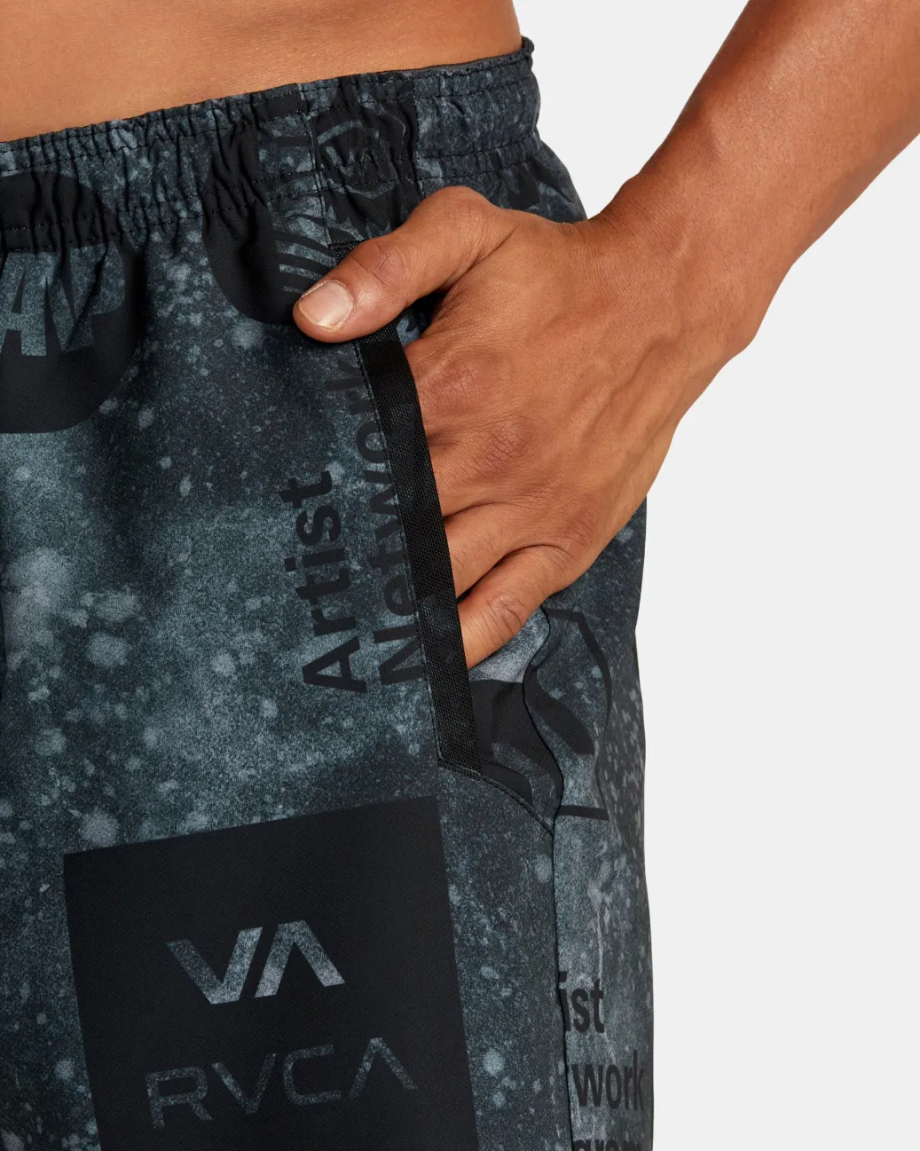 RVCA Athletic Shorts|Athletic Shorts>YOGGER STRETCH 17" ATHLETIC SHORTS