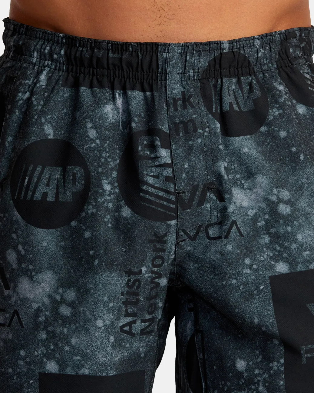 RVCA Athletic Shorts|Athletic Shorts>YOGGER STRETCH 17" ATHLETIC SHORTS