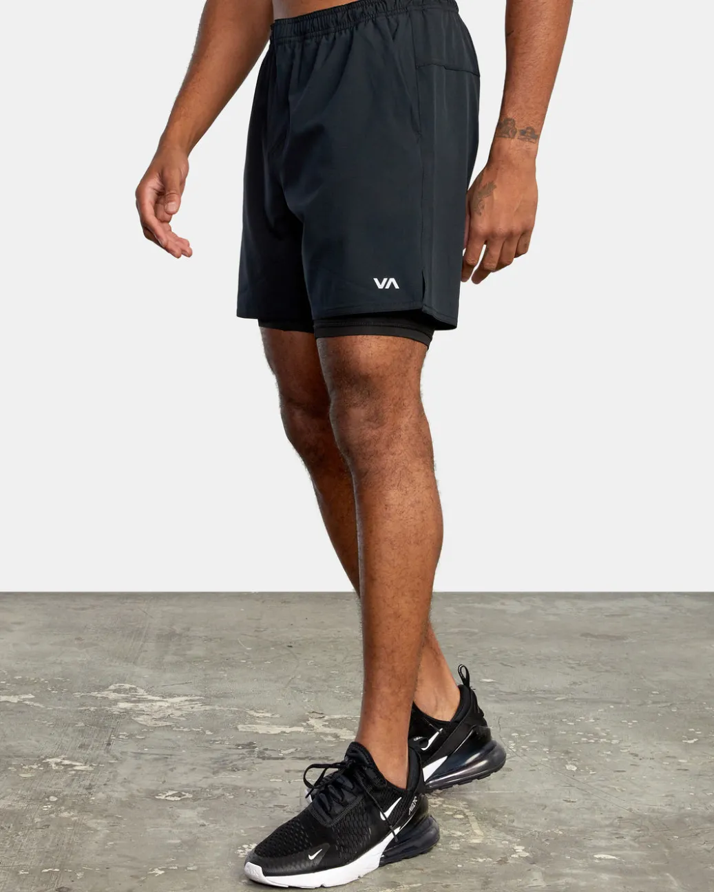 RVCA Athletic Shorts|Athletic Shorts>YOGGER TRAIN 2-IN-1 17" WORKOUT SHORTS