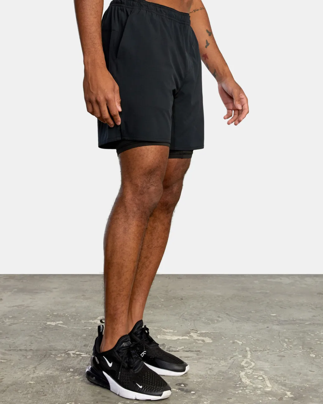 RVCA Athletic Shorts|Athletic Shorts>YOGGER TRAIN 2-IN-1 17" WORKOUT SHORTS