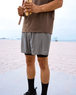 RVCA Athletic Shorts|Athletic Shorts>YOGGER TRAIN 2-IN-1 17" WORKOUT SHORTS